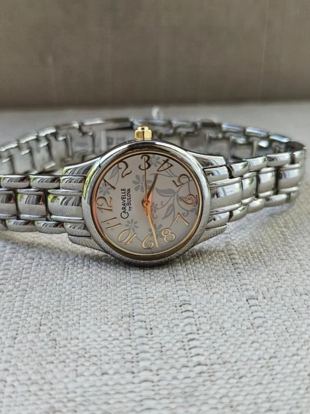 Caravelle by Bulova Women Wristwatch Silver Tone Quartz Analog Wrist Watch New